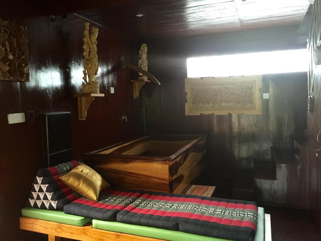 Mahogany Cottage Gili Meno Værelse billede